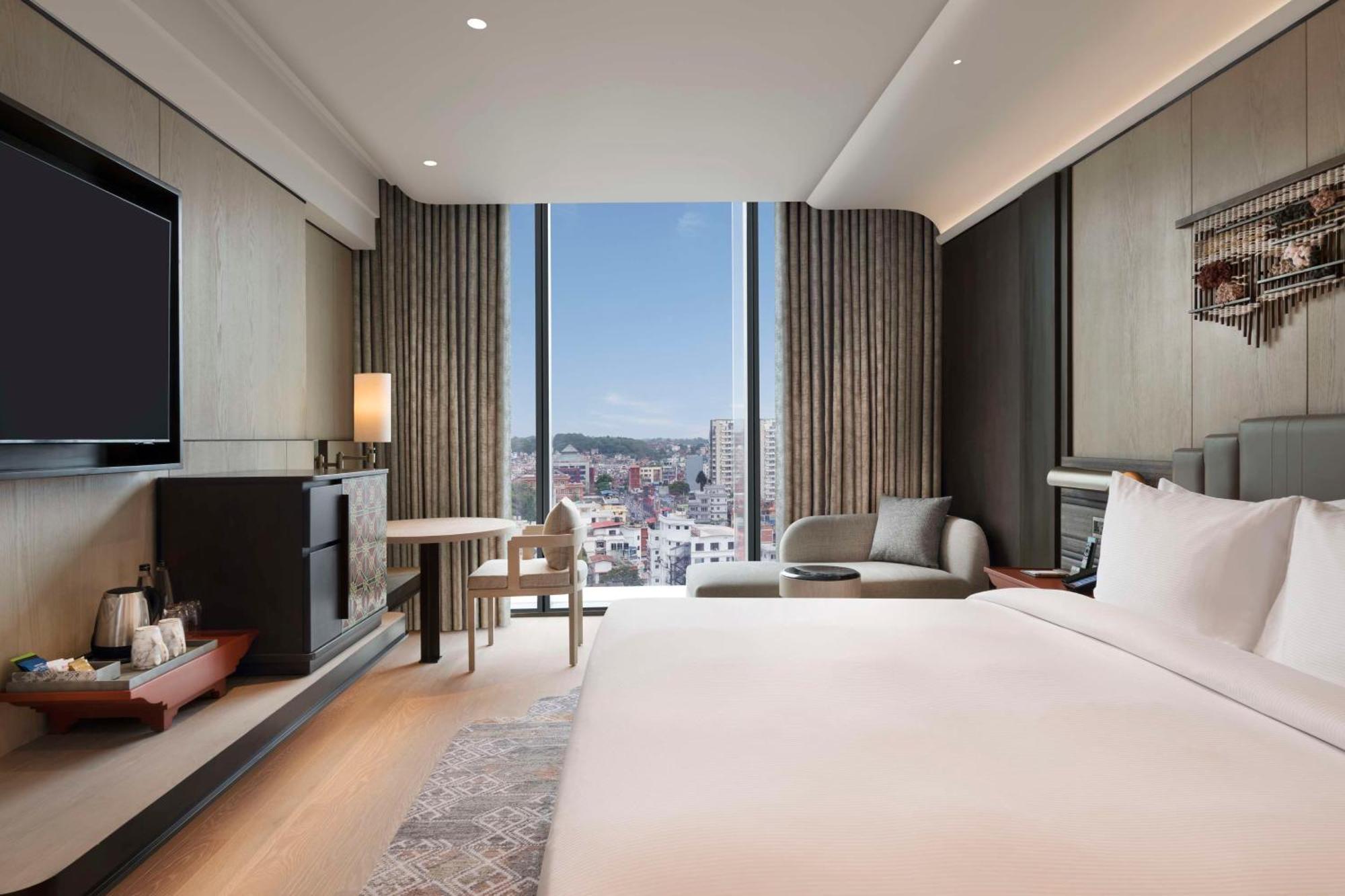 होटल Hilton 5*